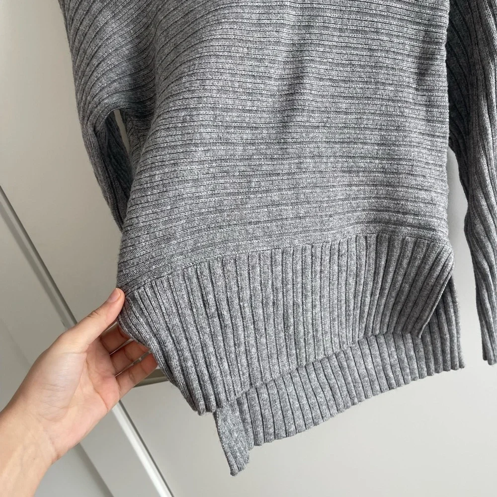 Anthropologie Gray Turtleneck Ribbed Sweater